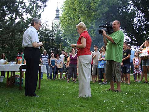 Veršované přání od Táni Kurečkové za albrechtické školáky
